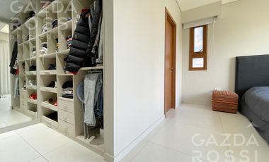 Departamento 3 ambientes con cochera en  Canning Park, Canning