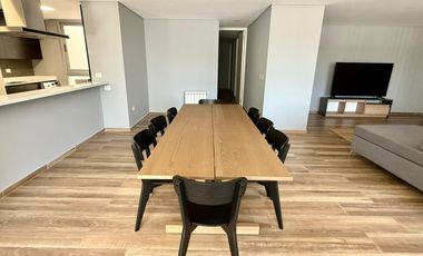 Departamento en alquiler temporario, tres dormitorios, cochera