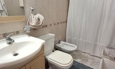 OPORTUNIDAD - Casa en venta en Barrio Bermudas