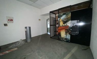 Depósito en Munro
