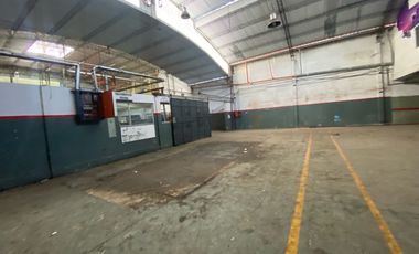 Depósito en Munro