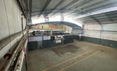 Depósito en Munro