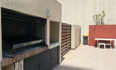 Oficina en venta en Recoleta Monoambiente apto profesional Vigilancia