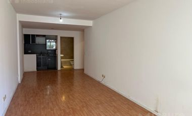Oficina en venta en Recoleta Monoambiente apto profesional Vigilancia