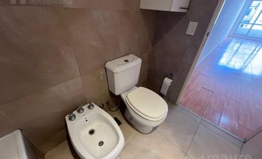 Oficina en venta en Recoleta Monoambiente apto profesional Vigilancia