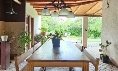 Casa en Alquiler, 4 Dormitorios, Villa Allende Golf