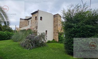 Casa en Alquiler, 4 Dormitorios, Villa Allende Golf