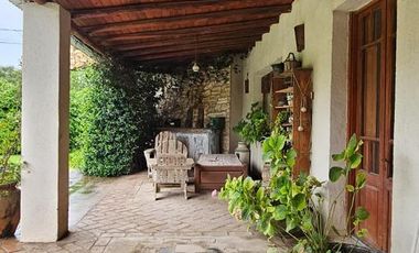 Casa en Alquiler, 4 Dormitorios, Villa Allende Golf