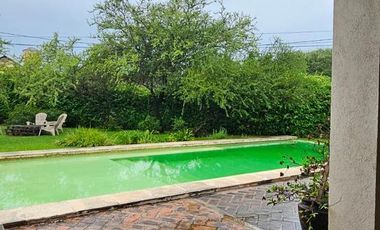 Casa en Alquiler, 4 Dormitorios, Villa Allende Golf