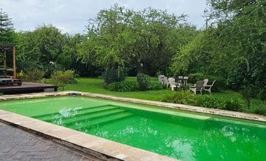Casa en Alquiler, 4 Dormitorios, Villa Allende Golf
