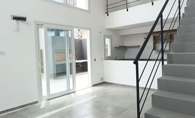 Departamento de 2 ambientes   terraza en Montecarlo, Pinamar