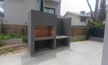 Departamento de 2 ambientes   terraza en Montecarlo, Pinamar