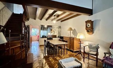 Casa en Punta Chica Ambrosoni 500