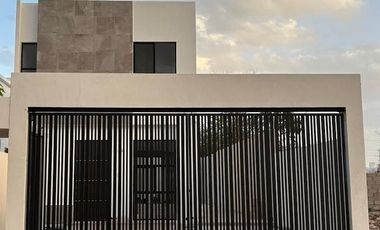 Casa en Renta en Mérida Fraccionamiento Punta Esmeralda Residencial