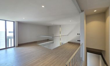 Departamento con terraza privada y 2 estacionamientos en excelente precio