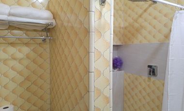 Recámara con Baño Compartido | Mitras Centro