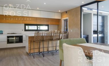 Espectacular casa en Terralagos, sector laguna