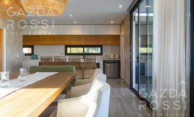 Espectacular casa en Terralagos, sector laguna