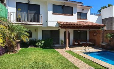 Renta de Casa con Alberca en Cuernavaca