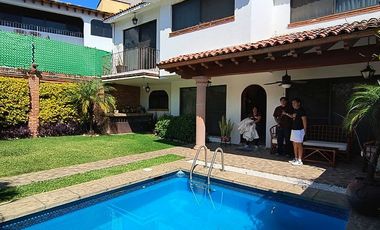 Renta de Casa con Alberca en Cuernavaca