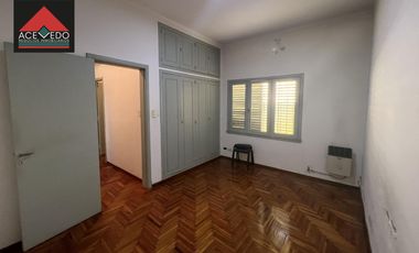 Casa sobre Rodriguez Peña 471