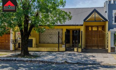 Casa sobre Rodriguez Peña 471