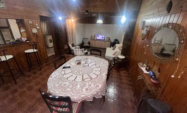 PH 3 ambientes con terraza en Villa Lynch (permuta por departamento 2 amb.)