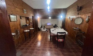 PH 3 ambientes con terraza en Villa Lynch (permuta por departamento 2 amb.)