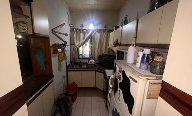 PH 3 ambientes con terraza en Villa Lynch (permuta por departamento 2 amb.)