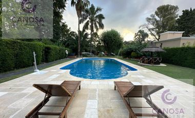 CASA QUINTA EN EL TRÉBOL - EZEIZA