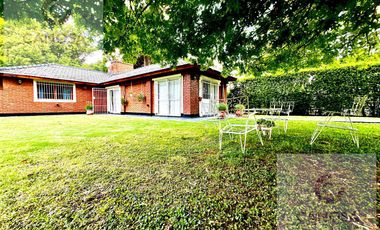CASA QUINTA EN EL TRÉBOL - EZEIZA