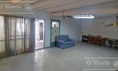 Casa en venta 3 ambientes con patio - Quilmes, Apta crédito