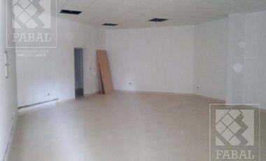 Local venta Centro, 73 m2 con salón comercial, depósito, cocina y baño