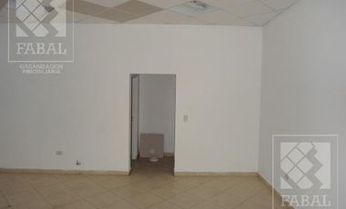 Local venta Centro, 73 m2 con salón comercial, depósito, cocina y baño