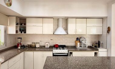 CASA 4 AMBIENTES EN VENTA, BARRIO LOS PARAISOS, LOS CARDALES