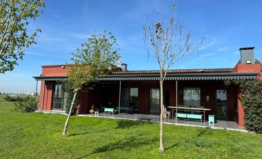 Casa a la venta en Chacras de la Trinidad | VCO Propiedades