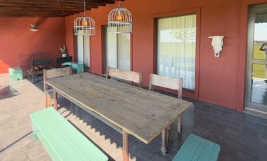 Casa a la venta en Chacras de la Trinidad | VCO Propiedades