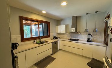 Casa en Temperley Oeste
