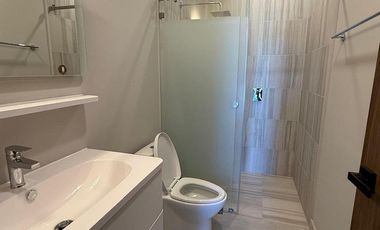 EXCELENTE DEPARTAMENTO AMUEBLADO, EN RENTA (TORRE VERDALBA)