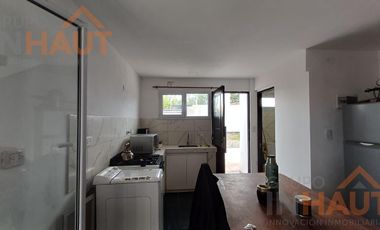 PH en venta en Fernández Oro