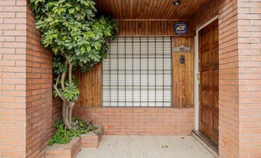 PH de 4 ambientes en  Moron sur