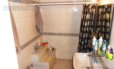 Casa en  Lomas de Zamora