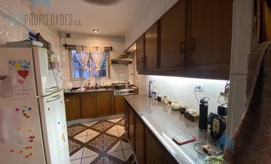 Casa en  Lomas de Zamora