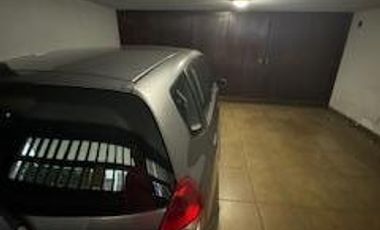 Casa en  excelente estado en pleno centro de la ciudad de Concordia.-
