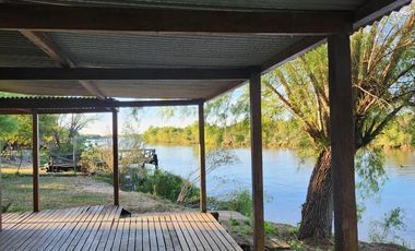 Casa en  Venta en la Isla la Invernada Parana Viejo Entre Rios