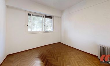 Departamento en Venta de 2 Ambientes en Martínez con Lavadero