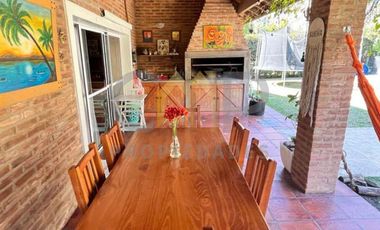 Casa en Venta - Bº La Arboleda - Garín - Escobar - 3 dormitorios - Pileta-Apto credito