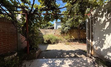 Venta Casa en Candioti Norte - A refaccionar