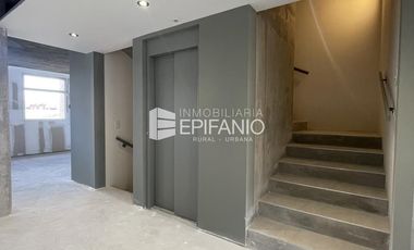 Venta - Oficina a estrenar en el centro de General Roca  - L015