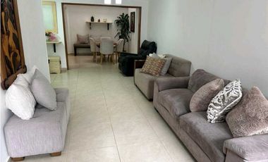 CASA EN UNIDAD TRANQUILA Y CERCA DE TODO, PRADOS DE SABANETA 